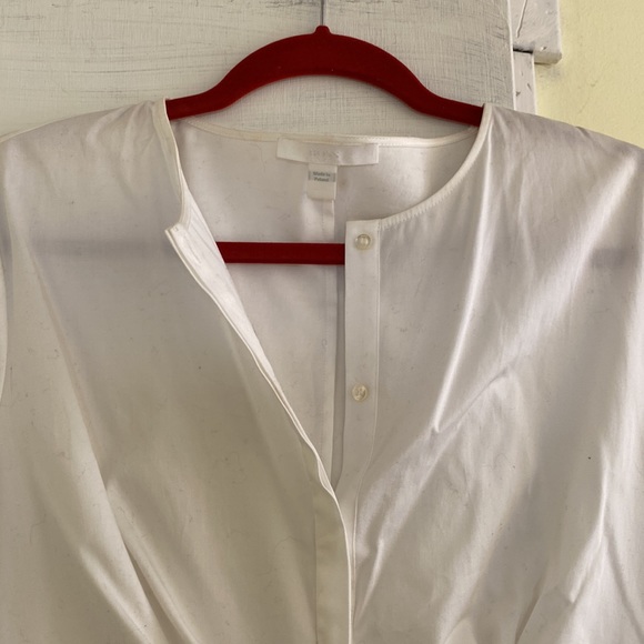 Hugo Boss Beautiful High Quality CottonStretch Logo Buttons Blouse - Picture 2 of 10